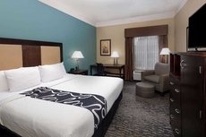 La Quinta Inn & Suites by Wyndham Savannah Airport  Pooler