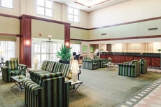 La Quinta Inn & Suites by Wyndham BannockburnDeerfield