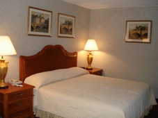 A Victory Inn & Suites- Muskegon