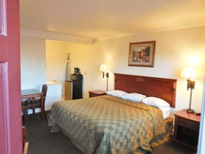 Americas Best Value Inn Hanford