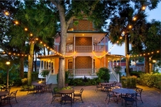 Beaufort Inn