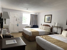 Travelodge by Wyndham Cape Cod Area