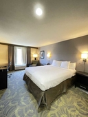 Country Inn & Suites by Radisson, San Carlos, CA