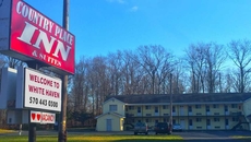 Country Place Inn And Suites