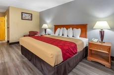 Econo Lodge Southern Pines