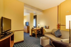 Fairfield Inn and Suites by Marriott