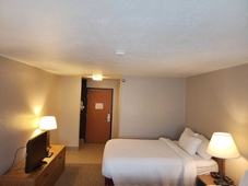 Country Inn & Suites by Radisson, Fairview Heights, IL