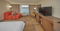 Hampton Inn & Suites Hood River