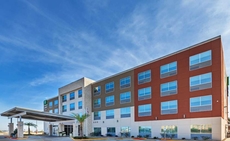 Holiday Inn Express & Suites Brenham South, an IHG Hotel