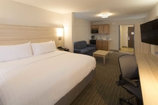 Holiday Inn Express & Suites Gaylord, an IHG Hotel