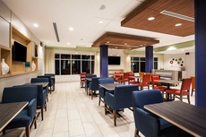 Holiday Inn Express & Suites Lexington Park-California, an IHG Hotel