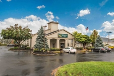 Quality Inn Austintown - Youngstown West