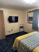 Riverton Inn & Suites