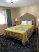 Riverton Inn & Suites