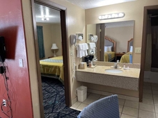 Riverton Inn & Suites