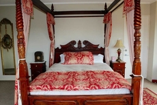 Tudor Manor Bed & Breakfast