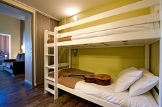 SOWELL Family Les Amandiers