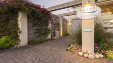 Bahari Beach House
