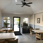 The Colony Club Inn & Suites