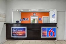 Motel 6 Americus, GA