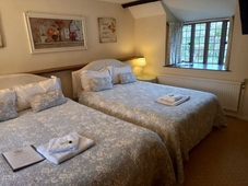 Bickleigh Castle Hotel