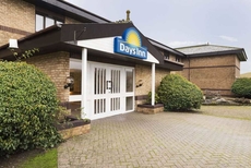 Days Inn by Wyndham Abington M74