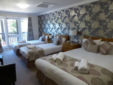 Farnham House Hotel