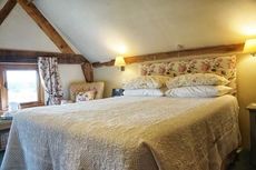 Lowe Farm - Bed & Breakfast Leominster