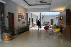 Hotel Sriti