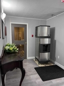 Harbourview Inn & Suites