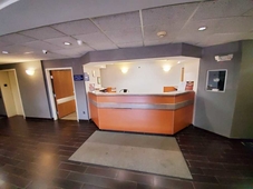 Americas Best Value Inn & Suites Racine