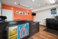 Motel 6 Parkersburg, WV