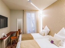 Hotel Mercure Paris Pont de Levallois Neuilly