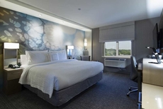 Courtyard by Marriott New York Queens/Fresh Meadows