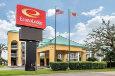 Econo Lodge Inn & Suites Foley  North Gulf Shores