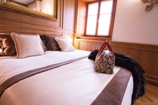 Ambra Cortina Luxury & Fashion Boutique Hotel