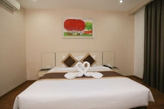 Central Phu Hung Hotel