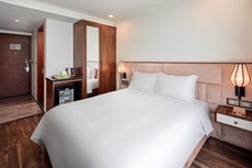 Ravatel Luxury Hotel Bac Giang