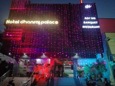 Hotel Dhanraj Palace