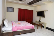 Hotel Rajmahal Roorkee