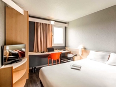 ibis Pau Lescar