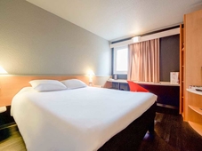 ibis Pau Lescar