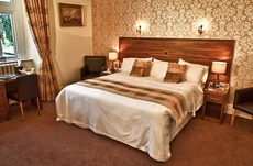 Classic Lodges - Bagden Hall Hotel