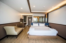 Blu Hotel Nakhon Phanom