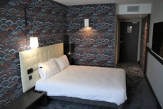 ibis Styles Puteaux Paris La Defense