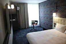 ibis Styles Puteaux Paris La Defense