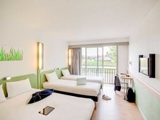 ibis budget Pau Lescar