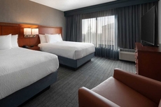 Courtyard by Marriott Bakersfield