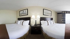 Holiday Inn Detroit Lakes, an IHG Hotel