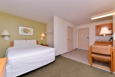 Americas Best Value Inn & Suites Winnie